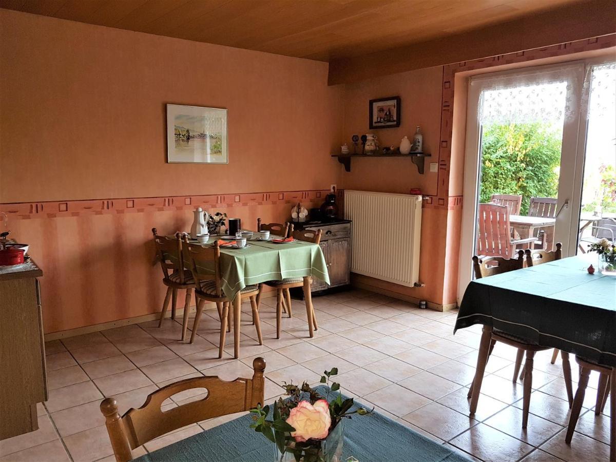 Ferienweingut Römer-Knodt Kröv Exterior foto
